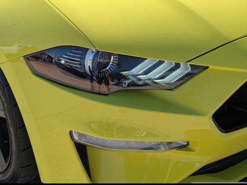 Used 2021 Ford Mustang GT Premium w/ Carbon Sport Interior Package image 9