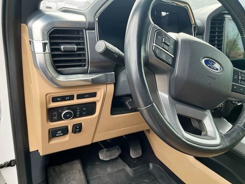 Used 2022 Ford F150 Lariat AWD/4WD image 10