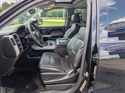 Used 2015 Chevrolet Silverado 1500 LTZ Z71 w/ Midnight Edition AWD/4WD image 14