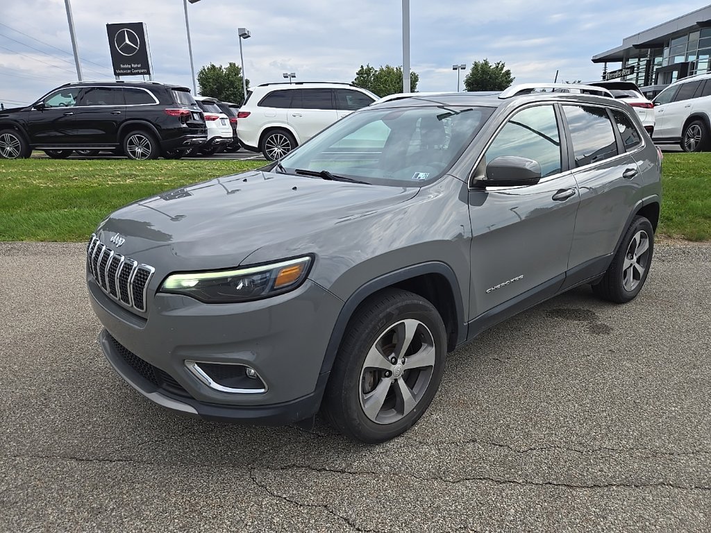 Used 2019 Jeep Cherokee Limited AWD/4WD image 11