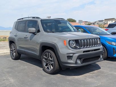 Used 2021 Jeep Renegade Latitude w/ Luxury Group I