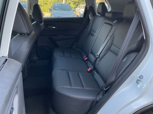 New 2025 Nissan Rogue SV w/ SV Premium Package image 14