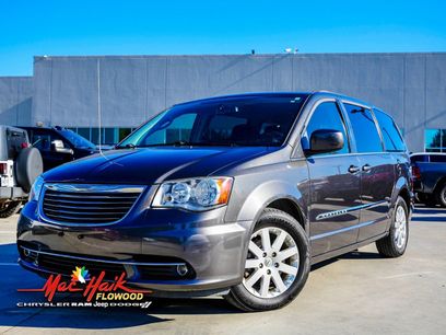 Used 2016 Chrysler Town & Country Touring