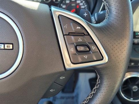 Used 2017 Chevrolet Camaro SS image 33