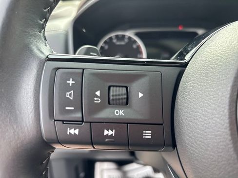 Certified 2023 Nissan Rogue SV w/ SV Premium B Package AWD/4WD image 23