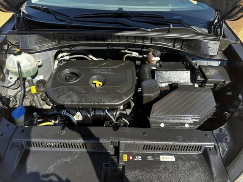 Used 2018 Hyundai Tucson SE w/ Cargo Package image 30