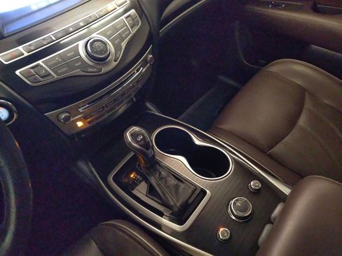 Used 2017 INFINITI QX60 Luxe w/ Premium Plus Package image 25