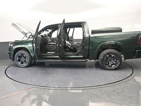 New 2026 RAM 1500 4x4 Crew Cab image 75