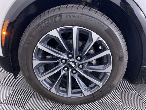 New 2025 Cadillac Lyriq Sport w/ LPO, Floor Liner Package AWD/4WD image 17