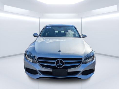 Used 2018 Mercedes-Benz C 300 4MATIC Sedan image 11