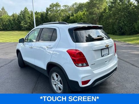 Used 2020 Chevrolet Trax LT w/ LT Convenience Package FWD image 5