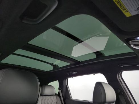 Used 2023 Hyundai Santa Fe Calligraphy image 19