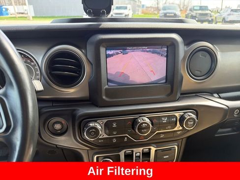 Used 2018 Jeep Wrangler Unlimited Sport S image 24