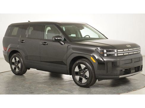 New 2026 Hyundai Santa Fe SE image 1