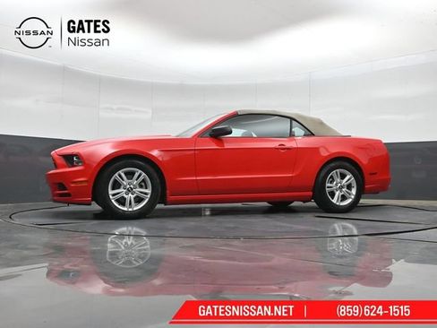 Used 2014 Ford Mustang Convertible w/ Equipment Group 102A RWD image 30
