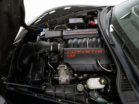 Used 2008 Chevrolet Corvette Convertible w/ Preferred Equipment Group image 4