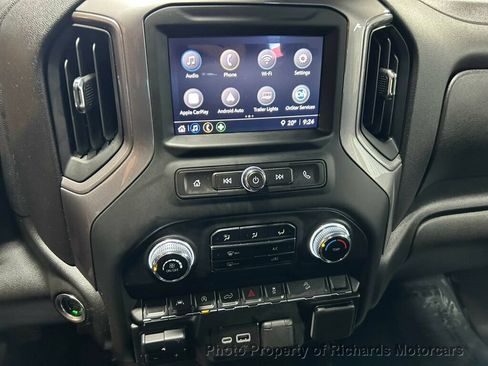 Used 2024 GMC Sierra 1500 Pro w/ Graphite Edition AWD/4WD image 18