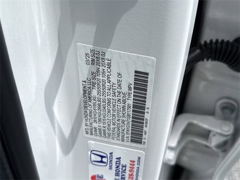 New 2025 Honda Pilot Touring image 40