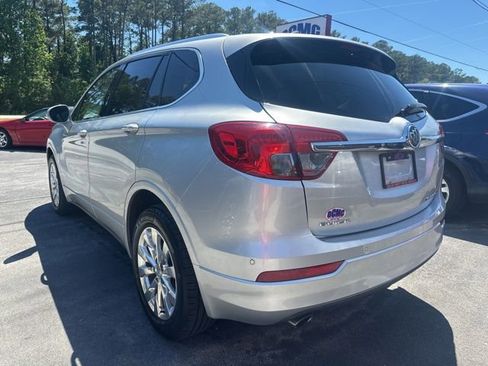 Used 2018 Buick Envision Essence FWD image 3