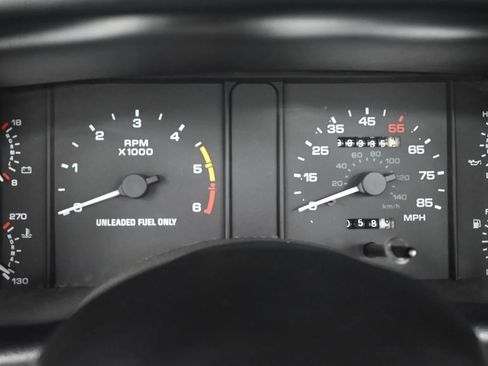 Used 1992 Ford Mustang LX image 17