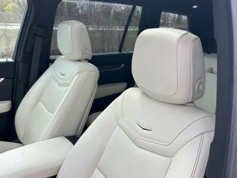 Certified 2020 Cadillac XT6 Sport AWD/4WD image 15