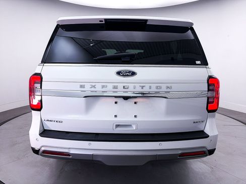 Used 2022 Ford Expedition Max Limited AWD/4WD image 14