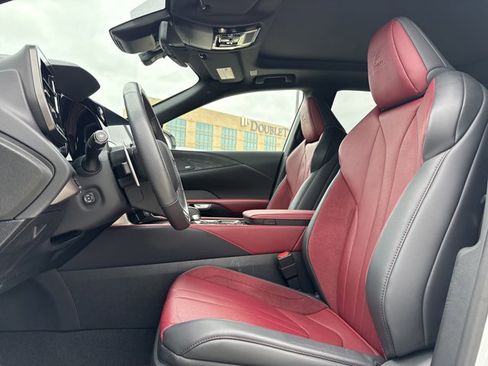 Certified 2024 Lexus RX 500h F Sport w/ Convenience Package image 9