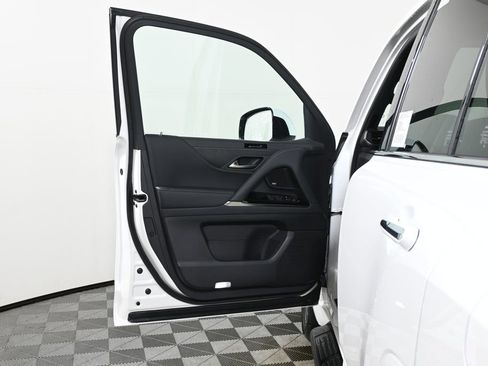 New 2026 Lexus LX 600 4WD w/ Accessory Package (2T) image 29