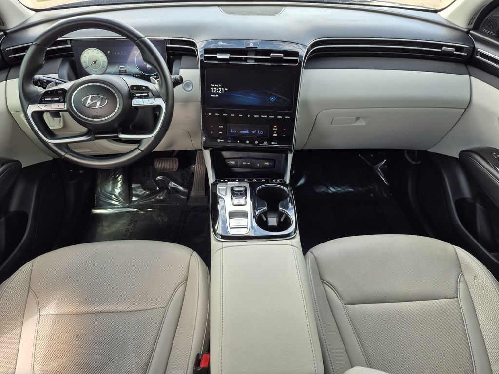 Used 2023 Hyundai Tucson Limited FWD image 12
