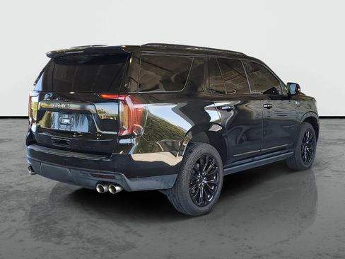 Used 2021 GMC Yukon Denali w/ Denali Premium Package AWD/4WD image 2