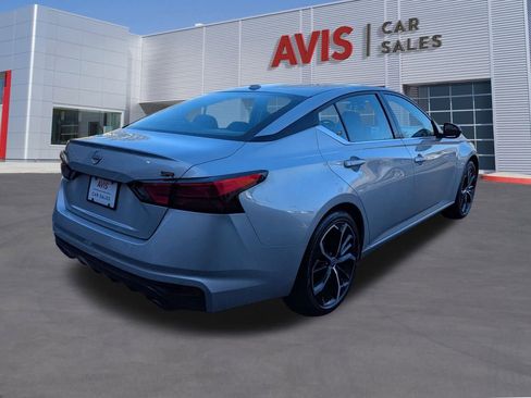 Used 2025 Nissan Altima 2.5 SR image 6