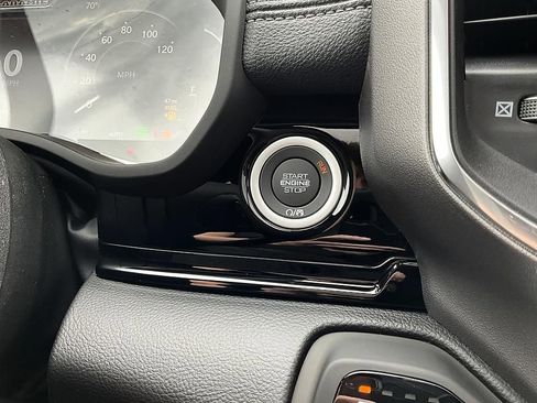 New 2026 RAM 1500 Laramie AWD/4WD image 20