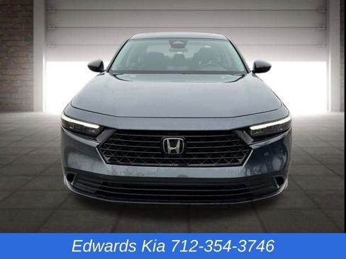 Used 2024 Honda Accord EX image 10