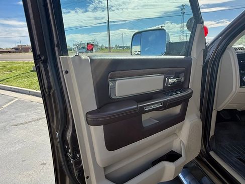 Used 2018 RAM 3500 Laramie image 11