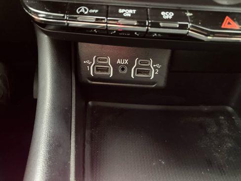 Used 2023 Dodge Durango GT AWD/4WD image 36