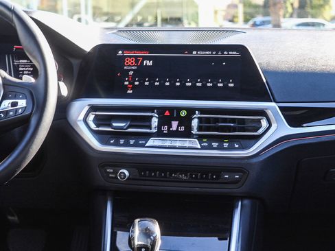 Used 2019 BMW 330i Sedan w/ Premium Package image 13