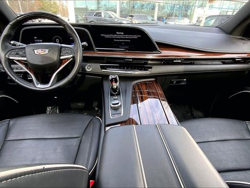 Used 2022 Cadillac Escalade Premium Luxury w/ Performance Package image 14