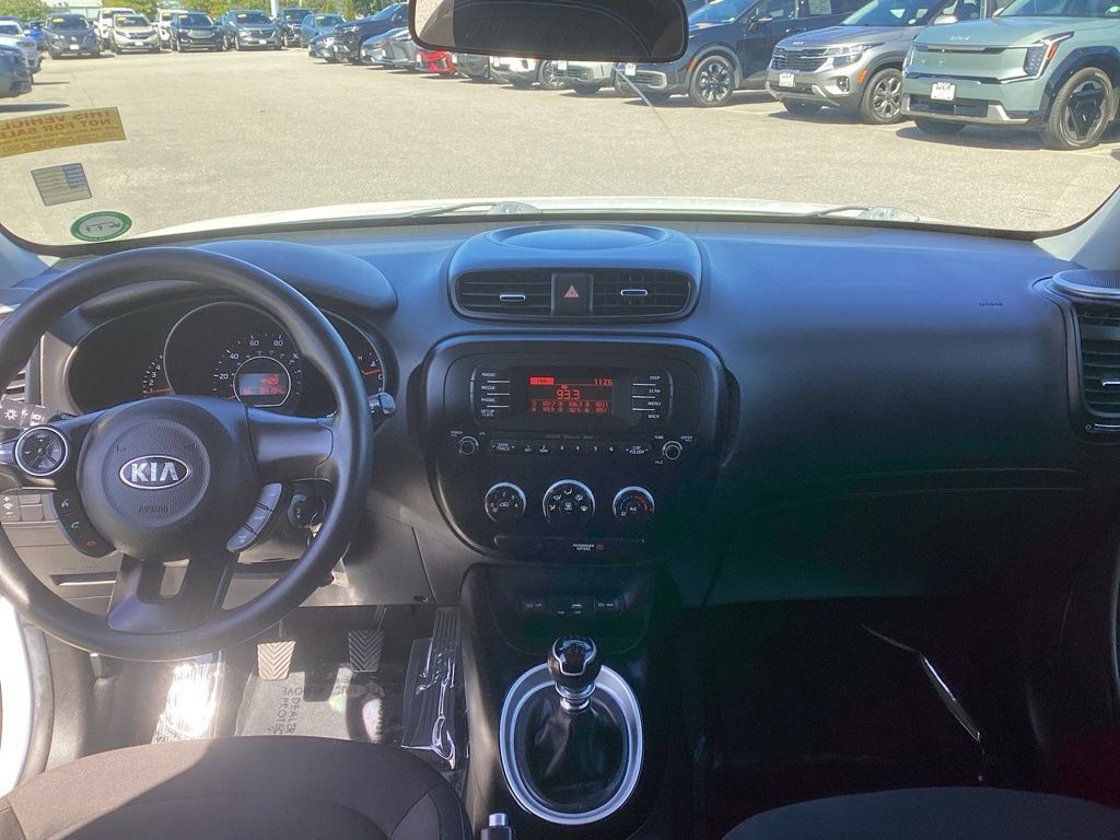Used 2016 Kia Soul FWD image 15
