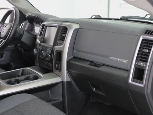 Used 2016 RAM 1500 Lone Star image 45