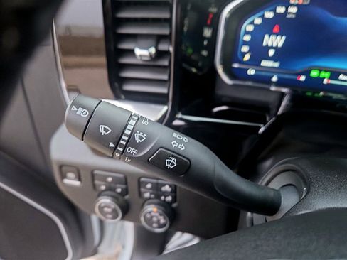 Used 2025 Chevrolet Silverado 2500 LT w/ Safety Package image 18