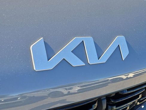 Used 2024 Kia Sorento SX Prestige image 4