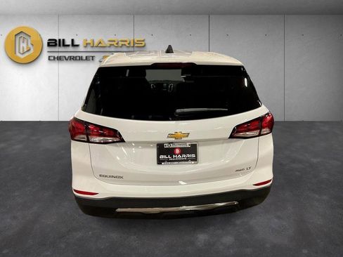 Used 2022 Chevrolet Equinox LT image 11