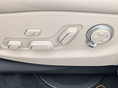 New 2026 Genesis GV80 3.5T Prestige AWD/4WD image 19