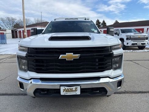New 2025 Chevrolet Silverado 2500 W/T w/ WT Convenience Package AWD/4WD image 3
