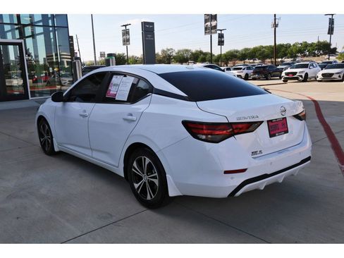 Used 2020 Nissan Sentra SV image 6