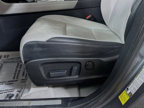 Used 2016 Lexus RX 350 AWD w/ Premium Package image 19