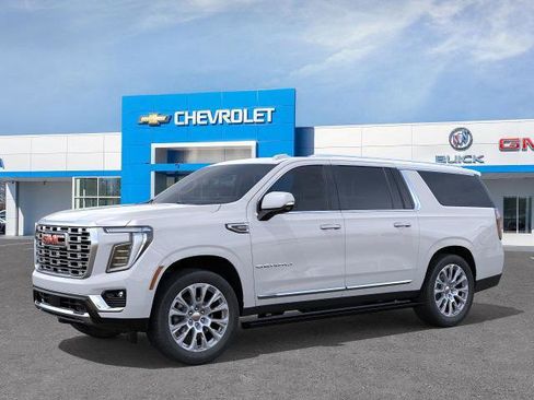 New 2026 GMC Yukon XL Denali image 29