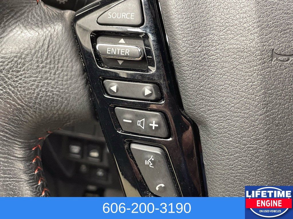 Used 2024 Nissan Frontier PRO-4X w/ Off-Road Protection Package AWD/4WD image 25