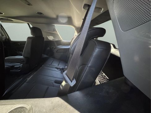 Used 2018 GMC Yukon SLT w/ Open Road Package RWD image 6