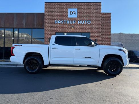 Used 2023 Toyota Tundra SR5 w/ TRD Sport Package image 8